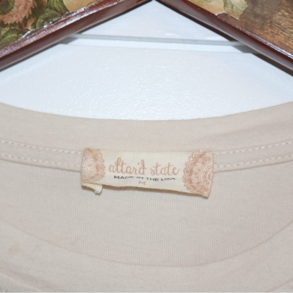 Altar’d State: cropped tee - Picture 3 of 3